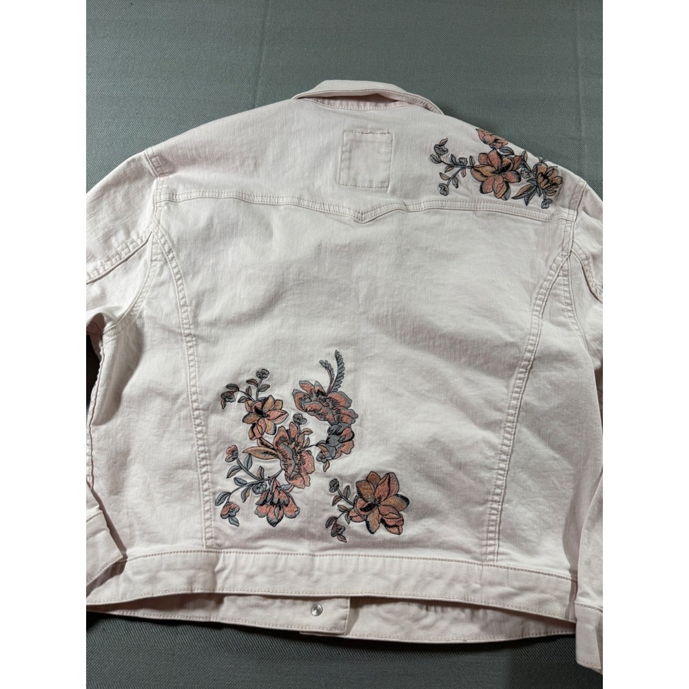 Candies Light Pink Denim Floral Embroidered Trucker Womens Large  1675 - Picture 6 of 8
